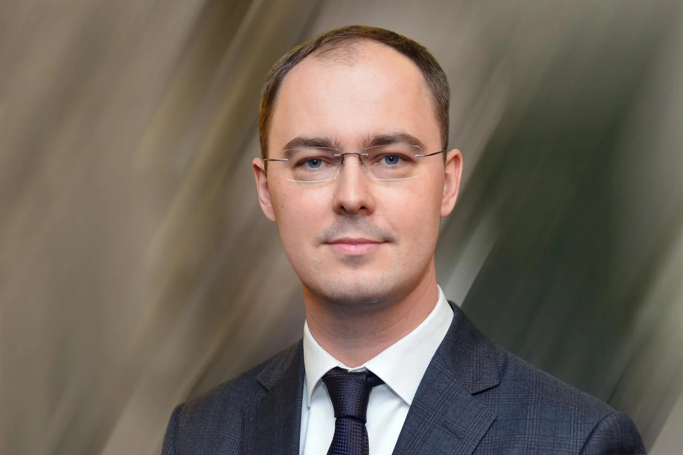 Министр здравоохранения региона Александр Кравченко поздравил ветеранов с Днем Победы в Великой Отечественной войне