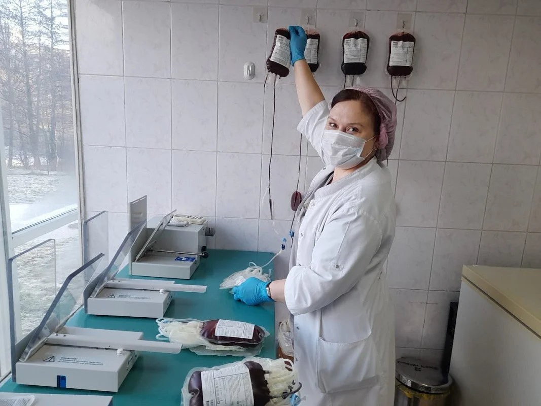 Отделению переливания крови больницы на Летней – 40 лет