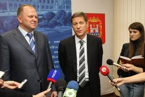 Реализация программы модернизации здравоохранения будет контролироваться ежемесячно Реализация программы модернизации здравоохранения будет контролироваться ежемесячно